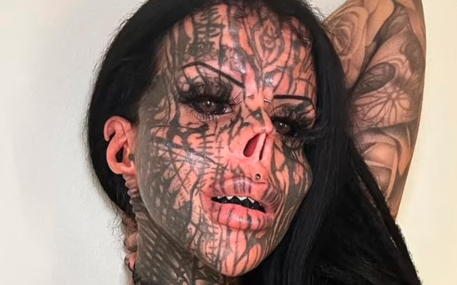 Foto: Instagram toxii.bodymod